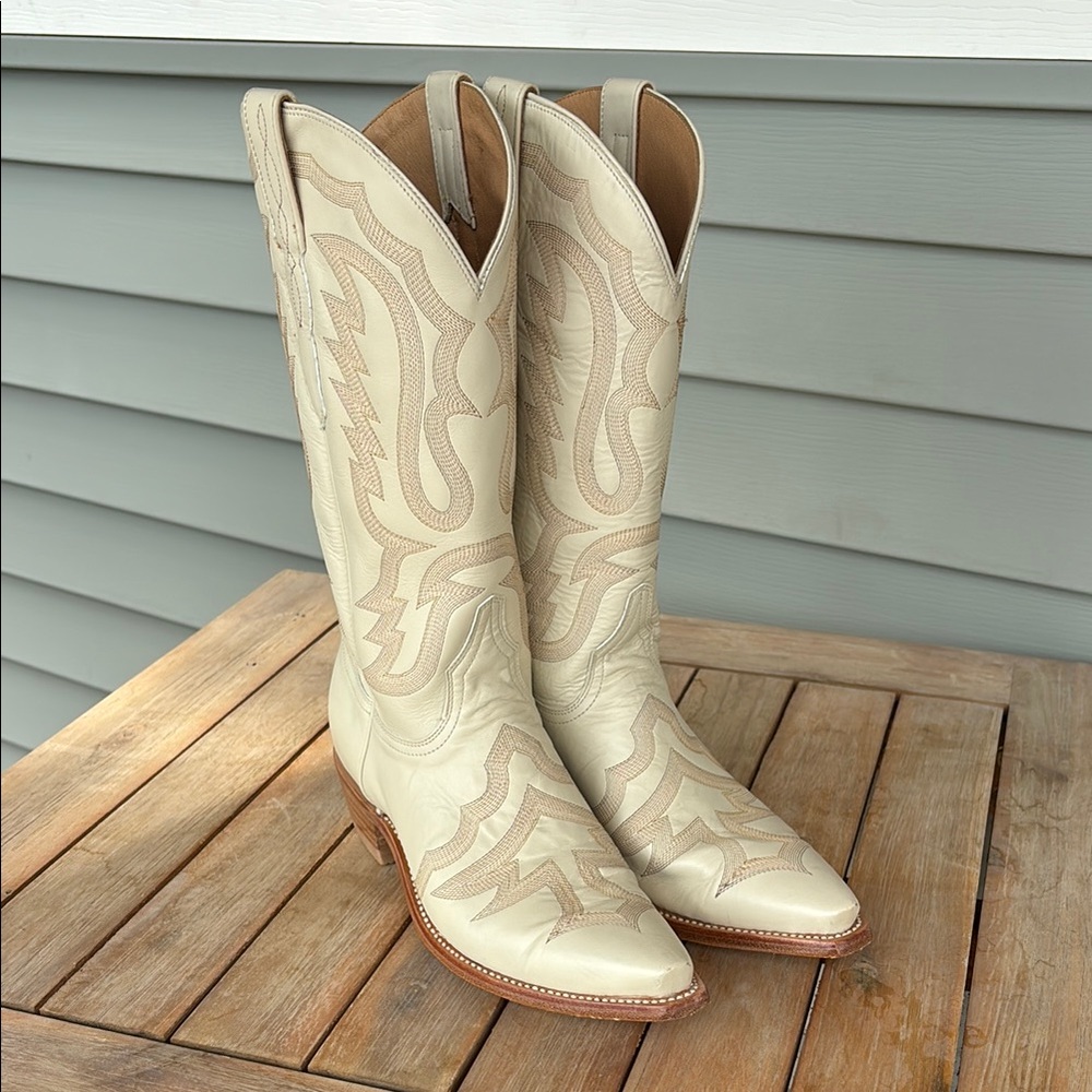 Lucchese boots- Made in Mexico